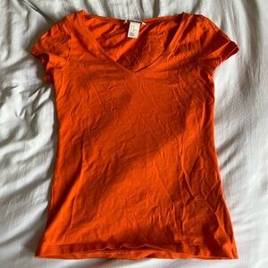 Orange basic tee